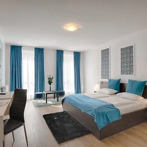 מלון Triple M, בודפשט